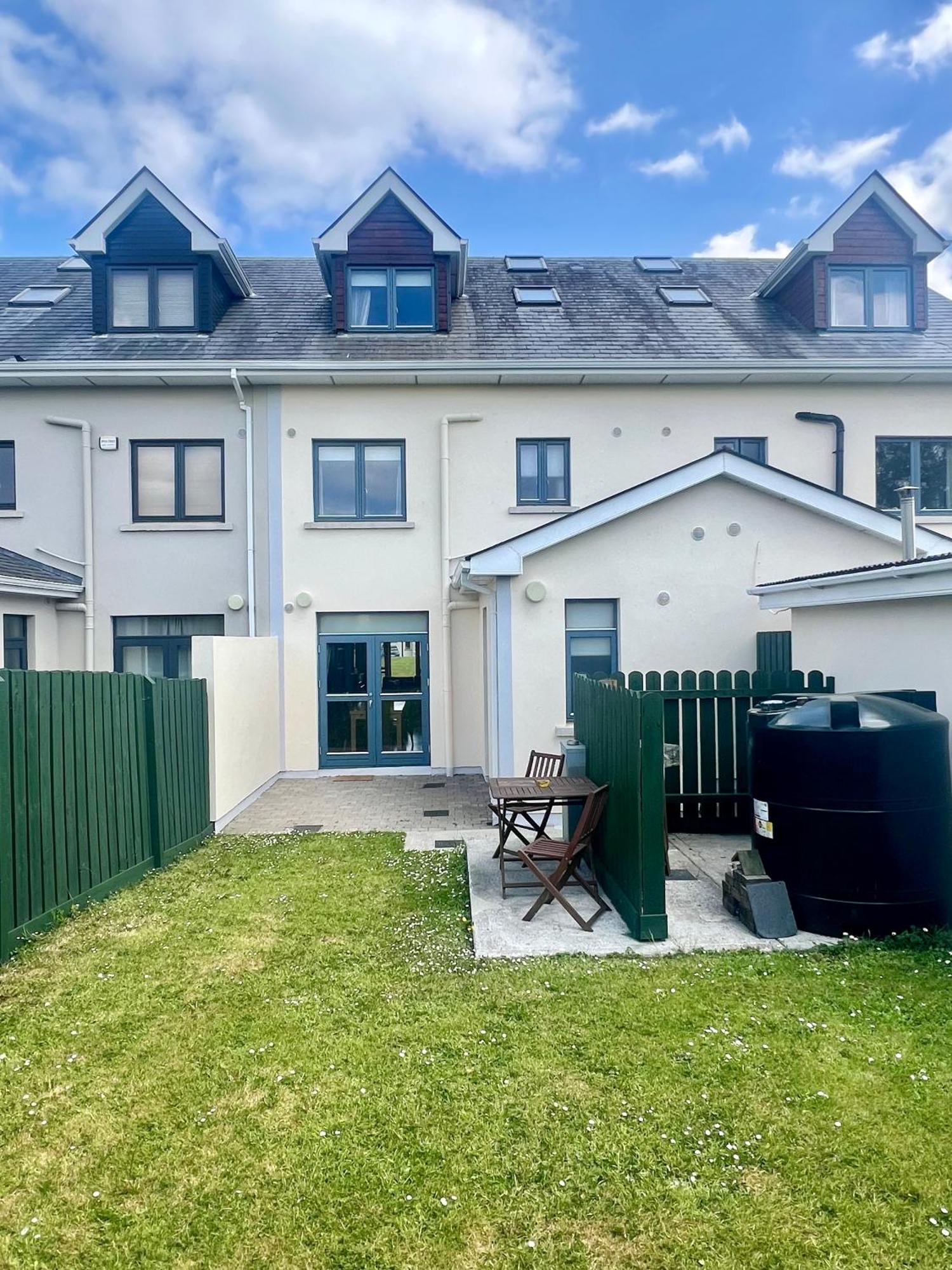 Shannonside - Stylish 5 Bed Marina Home & 40Ft Mooring Termonbarry Екстериор снимка